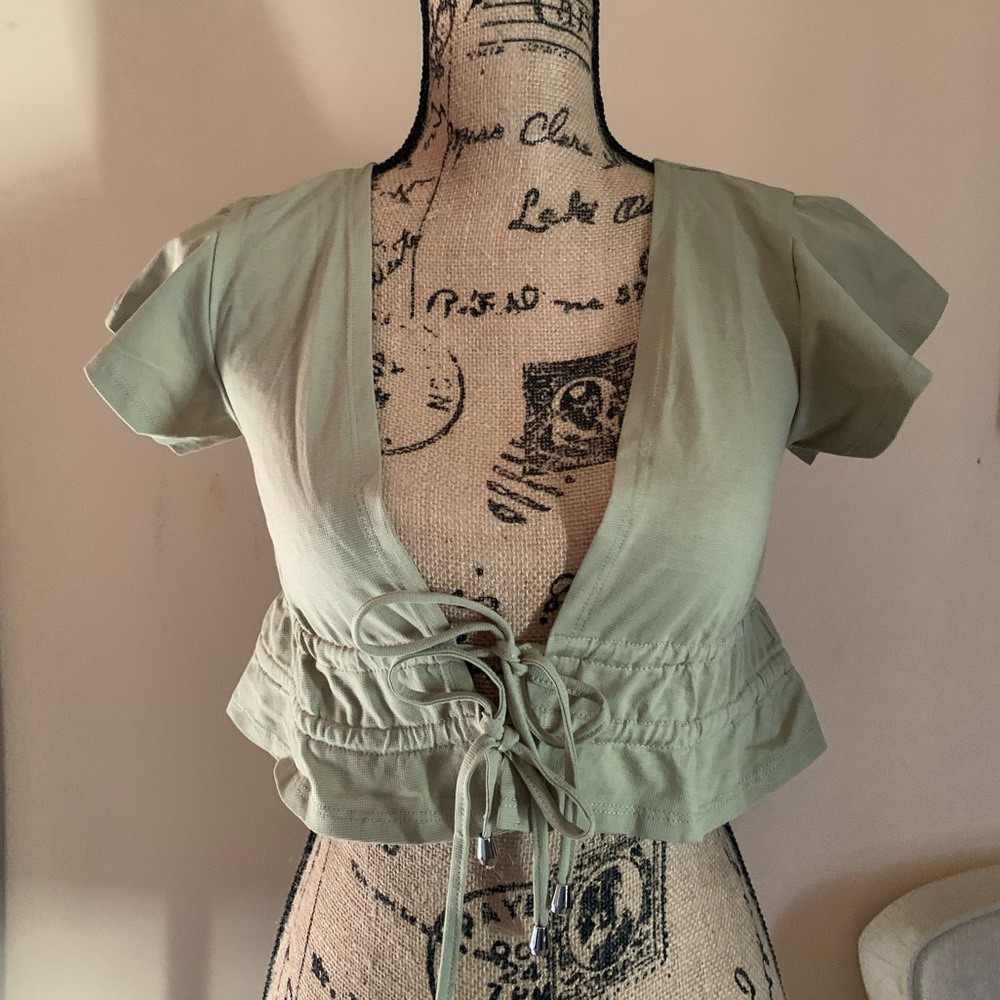 Princess Polly Open Crop Top